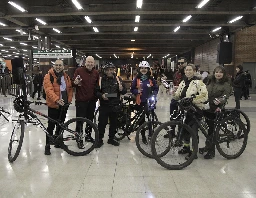 Pedalea y combina: ahora se puede subir la bici al metro los feriados