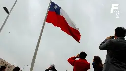 Chile pasó de ser una "democracia plena" a una "defectuosa", según The Economist